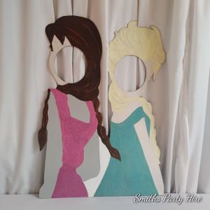 Frozen party decor