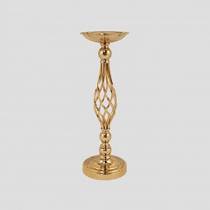 GOLD TWISTED CANDLE STAND