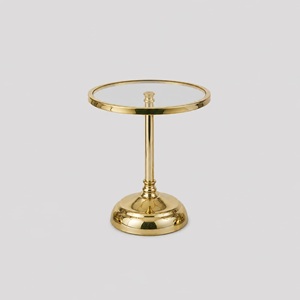 Gold cake stand med