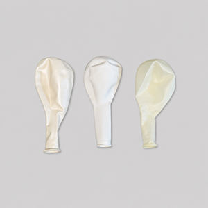 Mixed white balloons