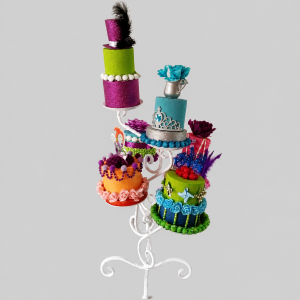 Alice cake stand