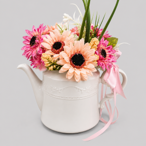 High tea centrepiece teapot