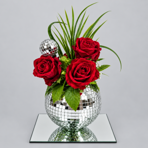 Red mirror ball centrepiece